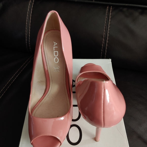 Aldo Somilleda Heels - Picture 9 of 9